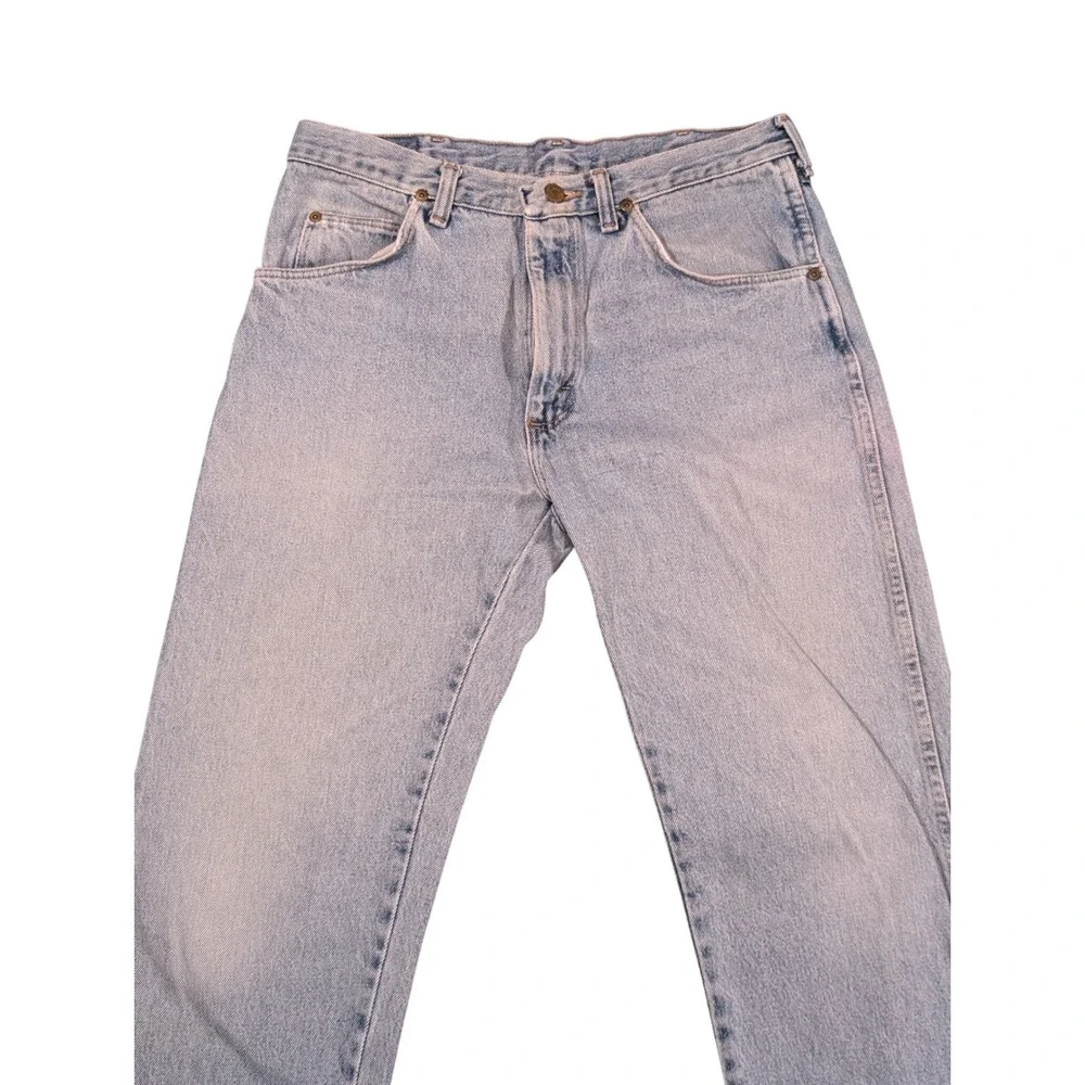 Wrangler Men's Authentics Straight Leg Light Wash Denim Jeans Size 32x28